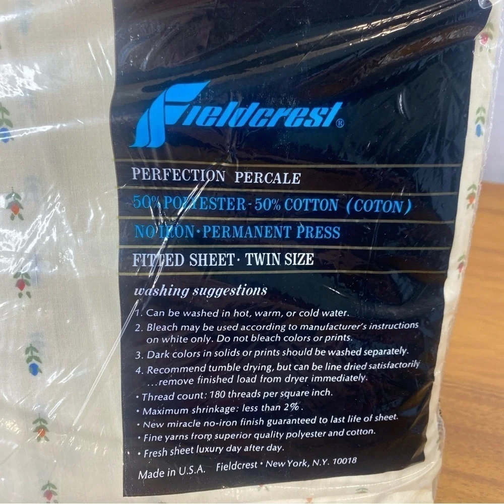 New NIP Vintage Fieldcrest Perfection Percale Twin Size Fitted Sheet Sm Floral